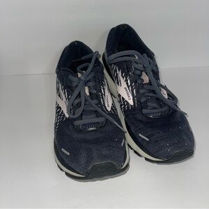 Brooks Ghost 13 Running Shoes Women’s 8.5 Navy And Pink